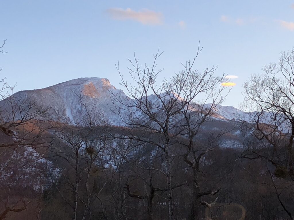 urabandai-base-winter-mountain-sunset-01 urabandai-base-winter-mountain-sunset-01